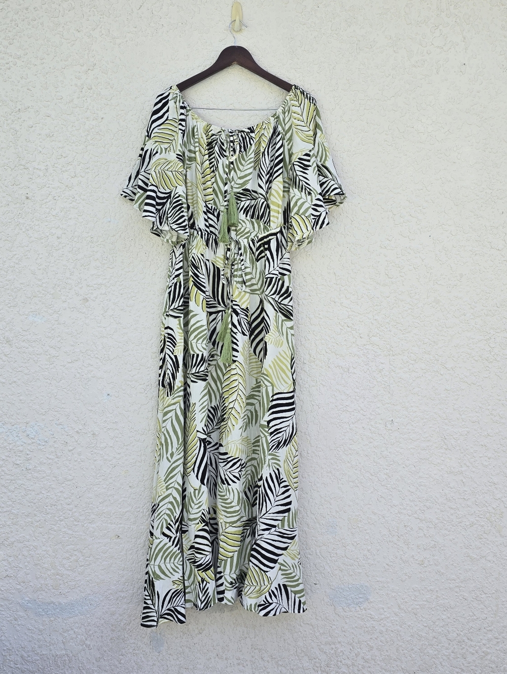 Label of Love Tropical Palm Leaf Boho Maxi Dress L Tassel Fringe Green